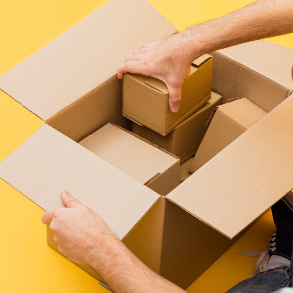 Techniques Efficaces pour Remplir Cartons